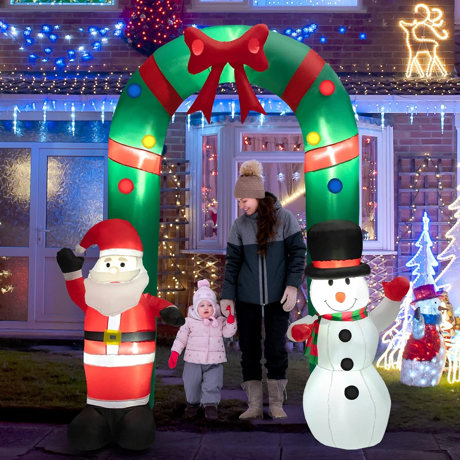 Arco di Natale Gonfiabile 245 cm, Decorazione Gonfiabile da Esterno con Babbo Natale e Pupazzo di Neve, con Luci LED Brillanti e Soffiatore Integrato, Decorazione di Benvenuto per Festa