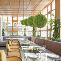 Set di 2 Sfere Topiarie in Bosso Artificiale da 39/50 cm, Sfere Topiarie Protettive dal Sole, Piante Finte Decorative per Giardino, Ingresso, Balcone e Cortile (Diametro 39 cm)