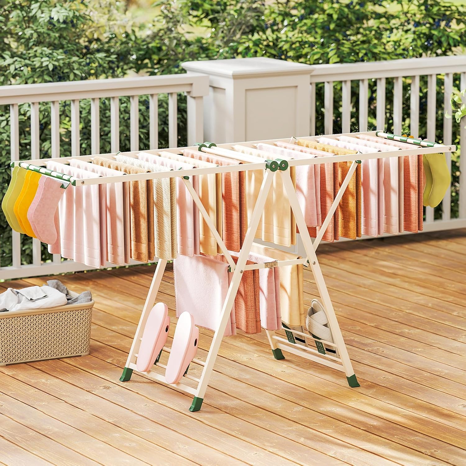Stendibiancheria con 20 Barre, Stendino Pieghevole in Metallo Regolabili in Altezza, Clips per Calzini, Supporto per Abbigliamento Autoposante a Ali per Interno Esterno (Beige)