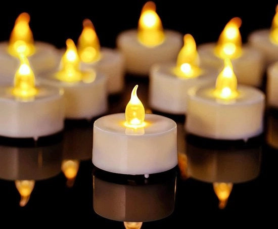 Fiammelle elettriche senza fiamma con timer - 36 x 34 cm - fiammelle elettriche con batterie - colore caldo giallo - Halloween - 6 ore accese e 18 ore spente
