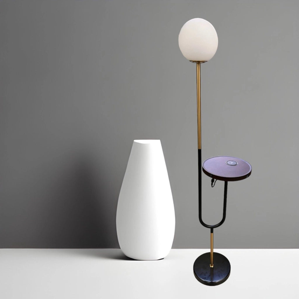 Lampada da terra a piantana con sfera attacco per lampade LED E27 design minimal