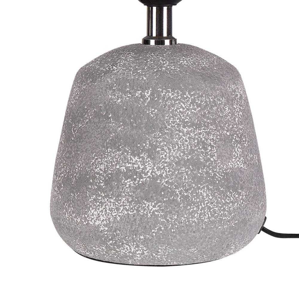 Set di 2 lampade da tavolo Base in ceramica nero Paralume sintetico plissettato Luce notturna da comodino