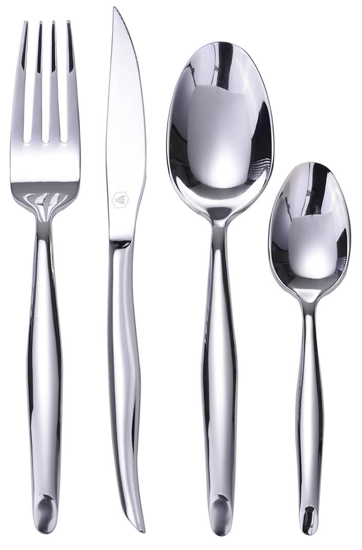 Set Posate 16 Pezzi Finitura Argento Metallizato Lucido