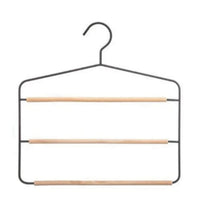 APPENDIABITI A 3 PANTALONI IN LEGNO E METALLO