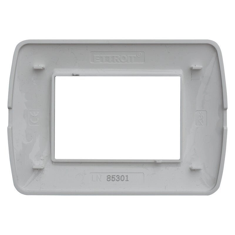 Placca Plastica Serie Space 3P Colore Bianco Satinato Compatibile Con Bticino Living Light