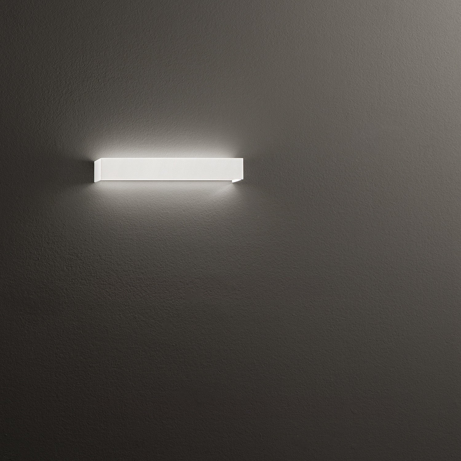 Applique Minimal Rummo Metallo Bianco Opaco Led 14W 3000K