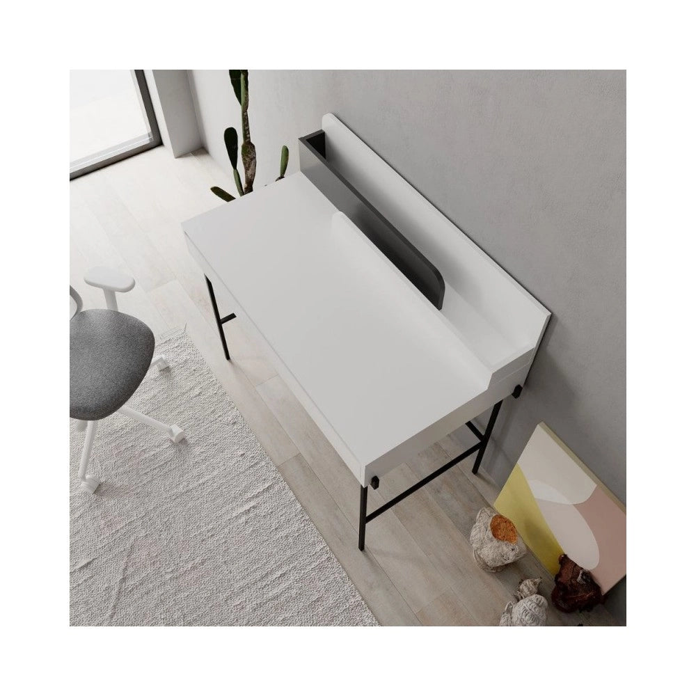Scrivania bianco con dettagli antracite e gambe nere Leila 110x60x101