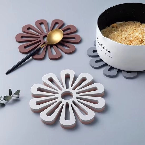 Set di 4 mattonelle in silicone, tappetini riscaldanti per padelle, sostituti di piano di lavoro per piatti caldi, antiscivolo