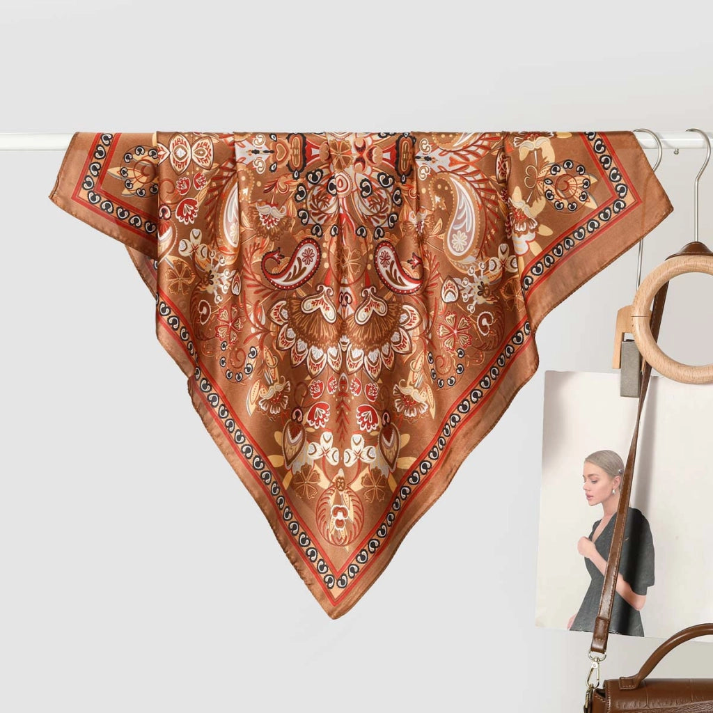 Nuova sciarpa da donna in seta stampata, stile coreano, sciarpa decorativa alla moda e versatile.
