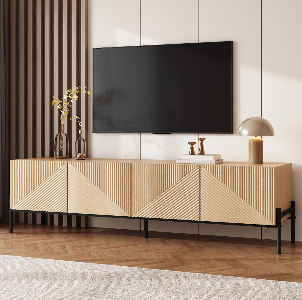 Mobile TV moderno in MDF naturale con 4 ante e gambe in metallo