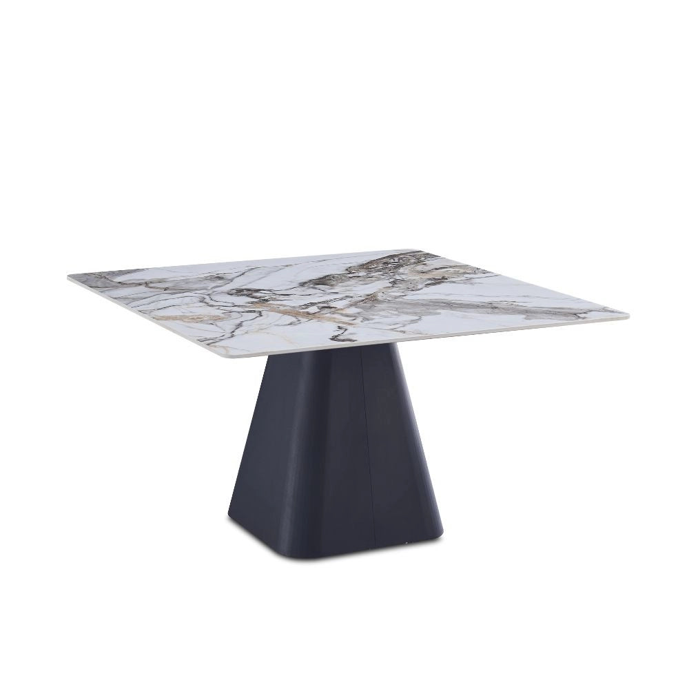 Tavolo quadrato Cesar in ceramica marmo arabesque con base di design a cono rovesciato