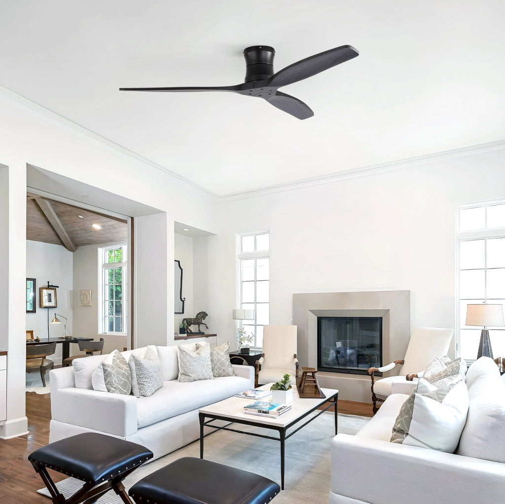 Ventilatore da soffitto reversibile con motore DC e telecomando; nero opaco