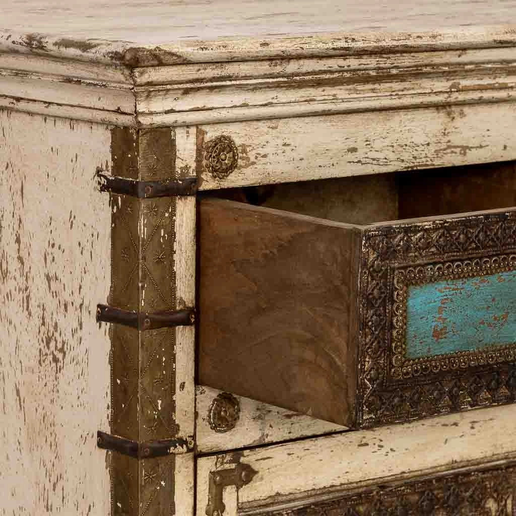 Credenza in legno artigianale, 180x45x96h cm, bianco
