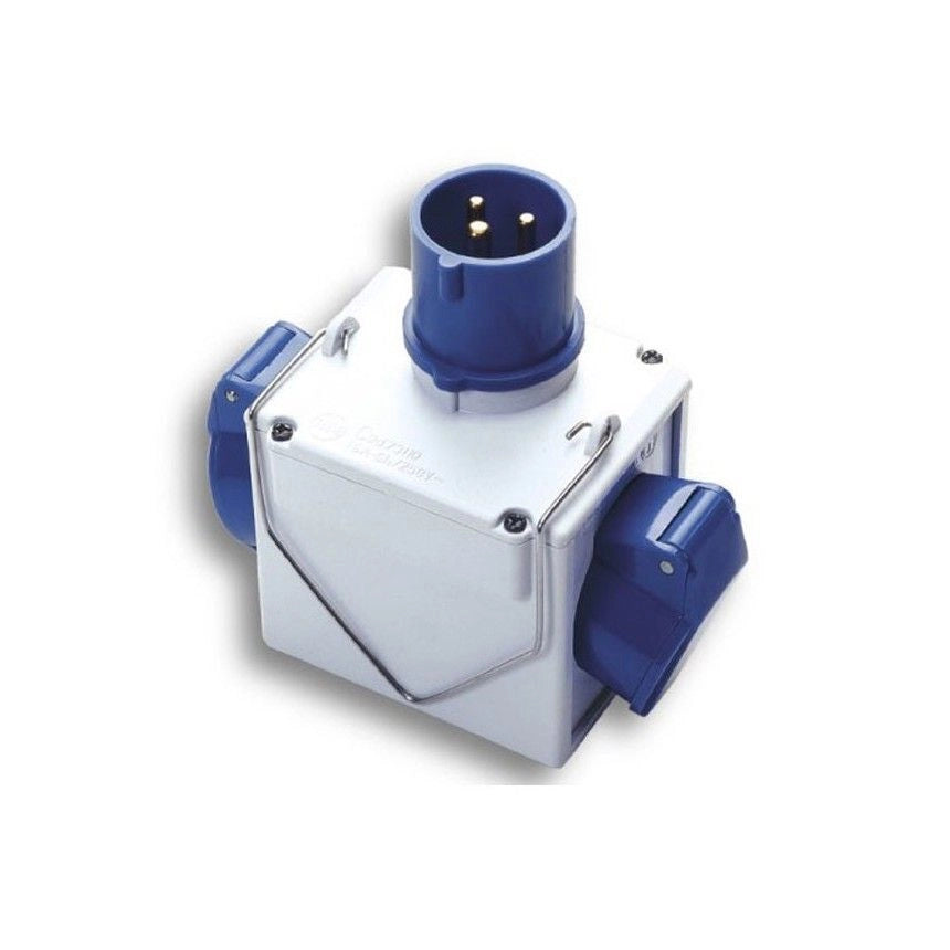 Fme Adattatore Cee Blu Doppio 220V.73110