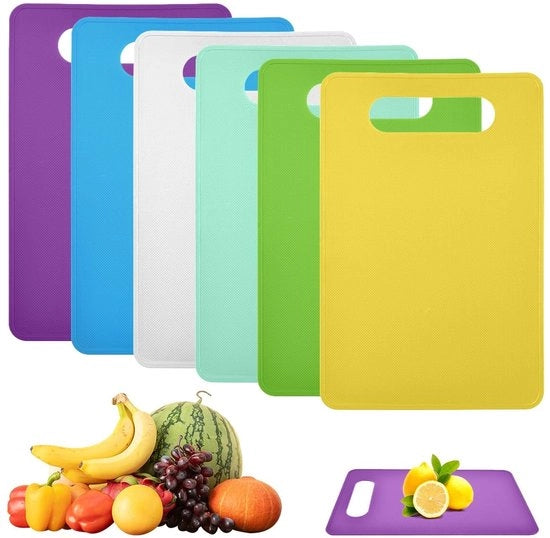 Set di taglieri in plastica - 6 pezzi - Antiscivolo - BPA libero - Antibatterico - Resistenti al lavastoviglie - 29 x 19 cm - Set di taglieri
