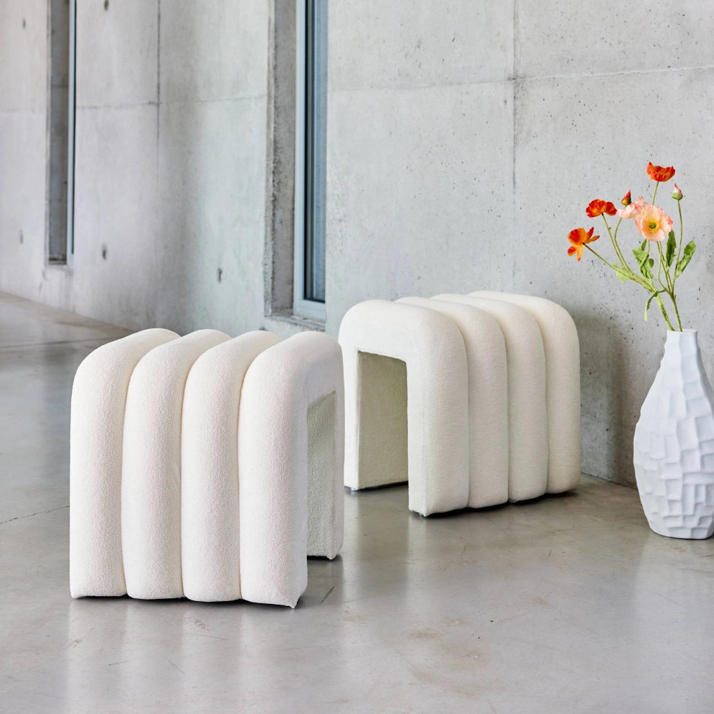 Set 2 pouf contemporanei in tessuto, bianco