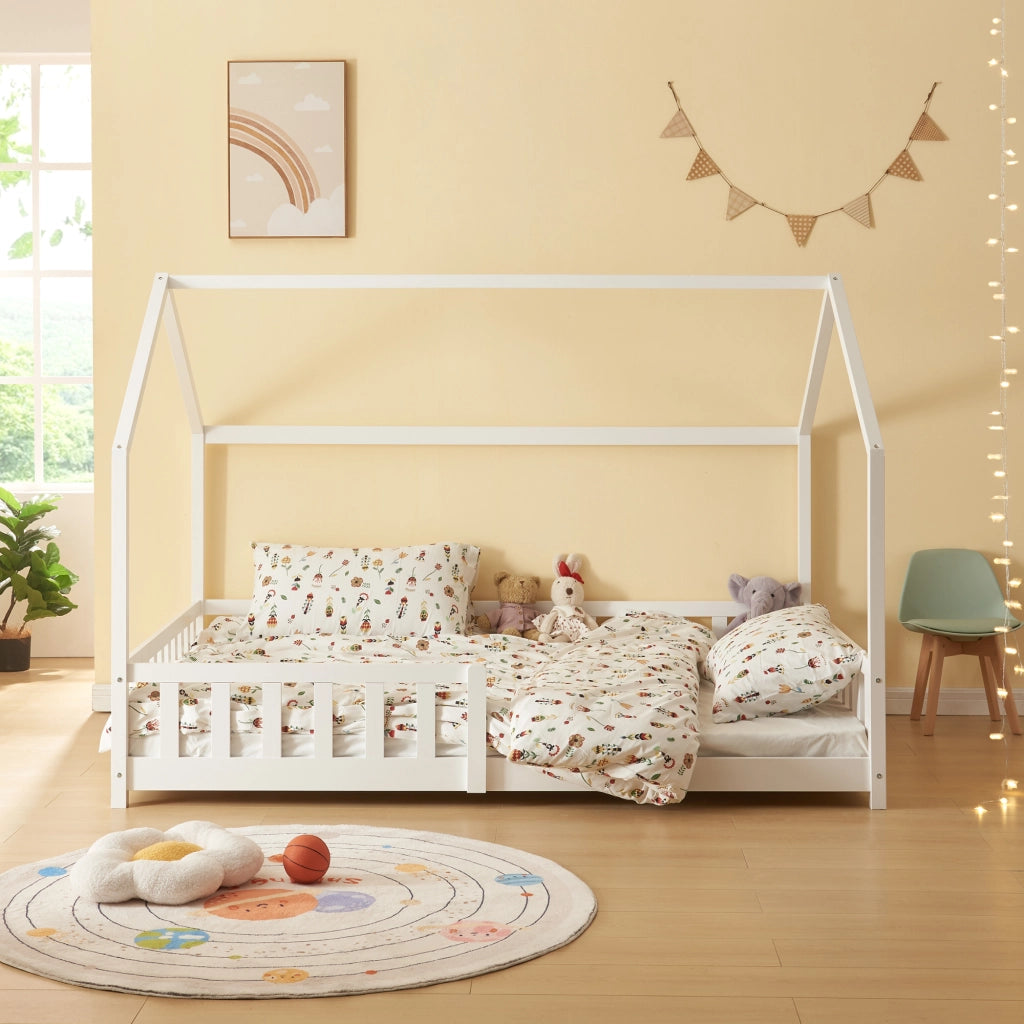 Letto Francese Hesel per Cameretta Forma di Casetta con Materasso 140 x 200 cm Bianco [en.casa]