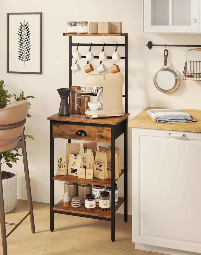 Scaffale da Cucina, Porta-caffè in legno a 5 livelli, Scaffale per macchina del caffè, Organizzatore di 12 ganci, Cassetti in tessuto, 33 x 43 x 134,5 cm, per Soggiorno, Ufficio, Marrone HBR009H