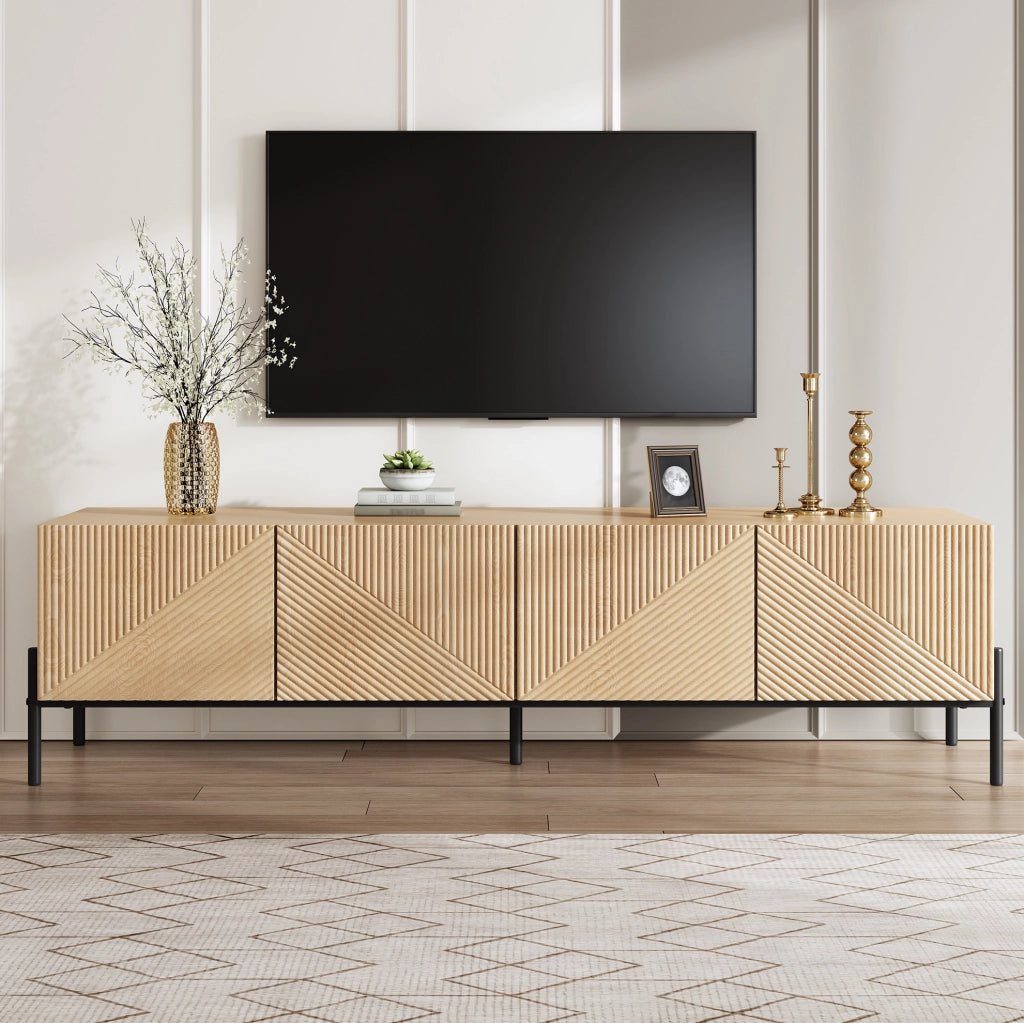 Mobile TV moderno in MDF naturale con 4 ante e gambe in metallo