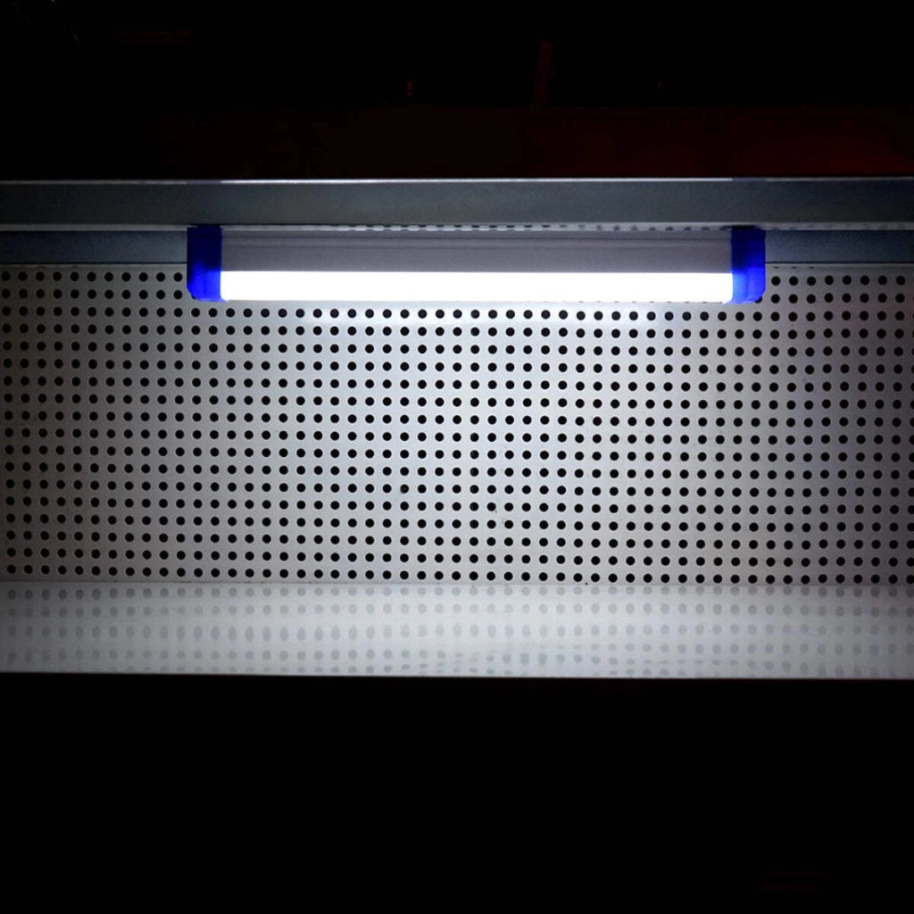 Lampada LED 90W, 6500K con impugnatura magnetica e batteria ricaricabile 2400mAh 520x23x38mm IP20