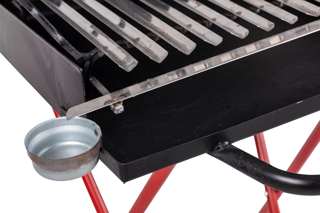 Barbecue a Legna Portatile con Griglia in Acciaio Inox, Ripiano Recupera Grassi, Pieghevole con Ruote, Made in Italy, Con tira braci e bicchiere raccogli olio OMAGGIO (MEDIO)