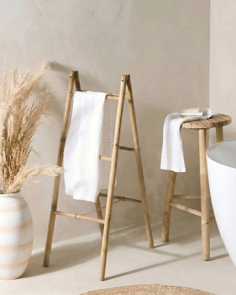 Portasciugamani in legno di bambù naturale Appendiabiti da bagno 3 ripiani Decorativo Stile scandinavo moderno