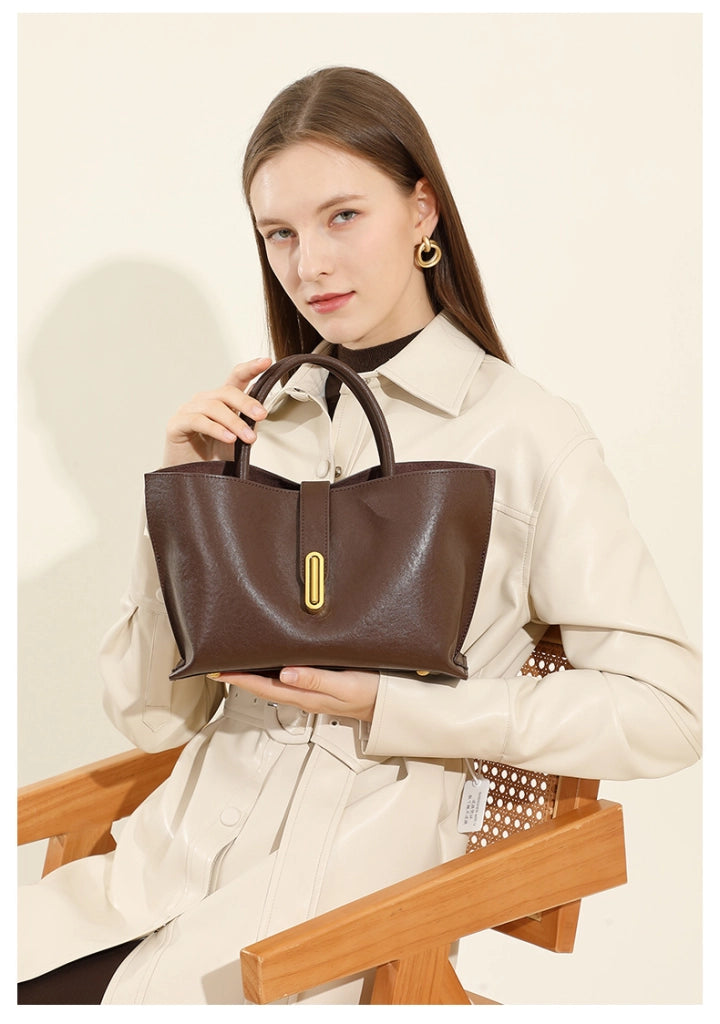 Borsa a tracolla da donna in vera pelle, marrone