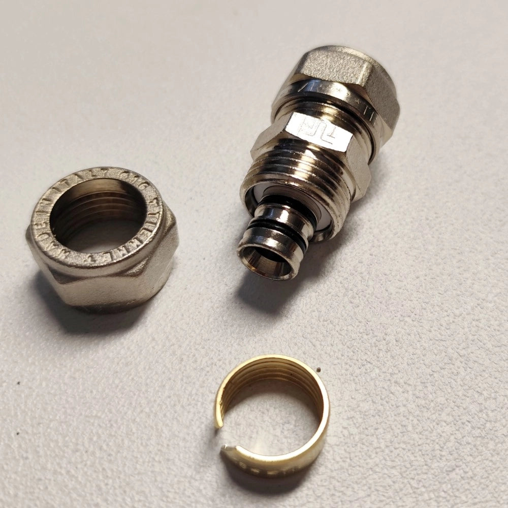 Raccordo 16x16mm diritto doppio manicotto a stringere per tubo multistrato