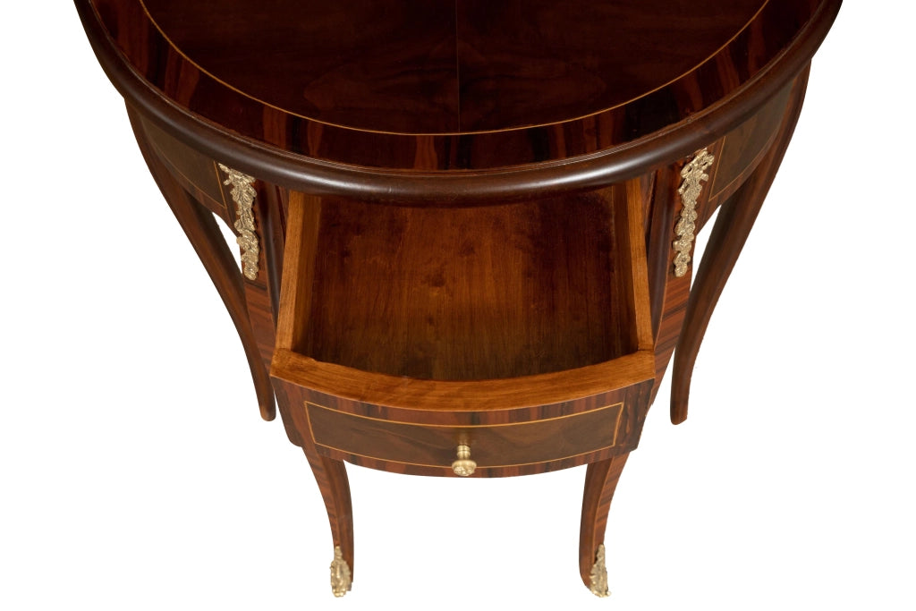 Biscottini Tavolino Consolle in legno impiallacciato noce arricchito con particolari intarsi fatti a mano e decori in bronzo