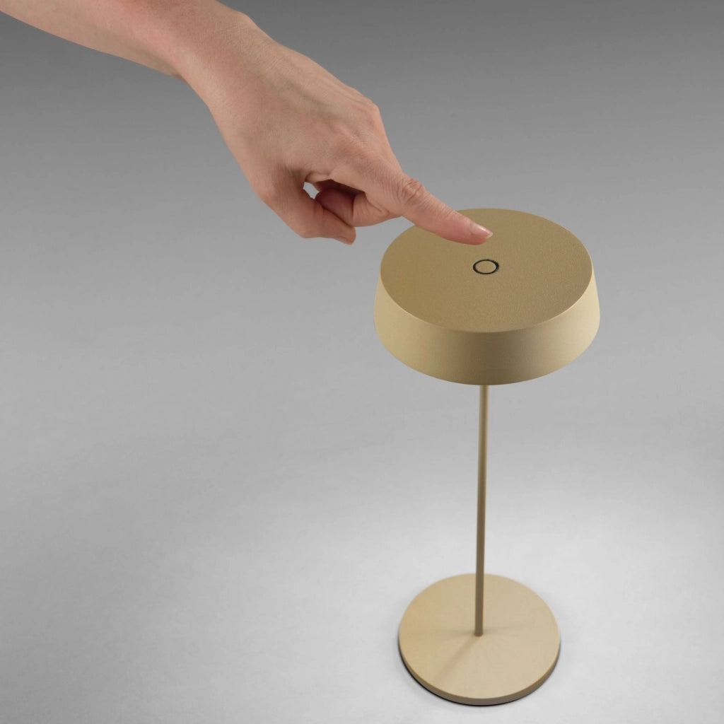LAMPADA DA TAVOLO RICARICABILE LED COCKTAIL ORO 2,2W 192LM 3000K DIMMERABILE IP54 29,5X12X12CM