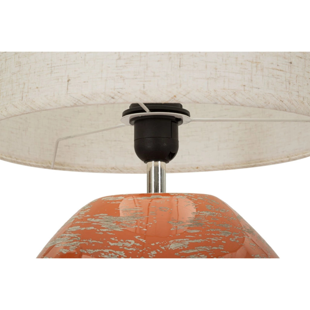 Lampada da tavolo in ceramica arancione con paralume in poliestere
