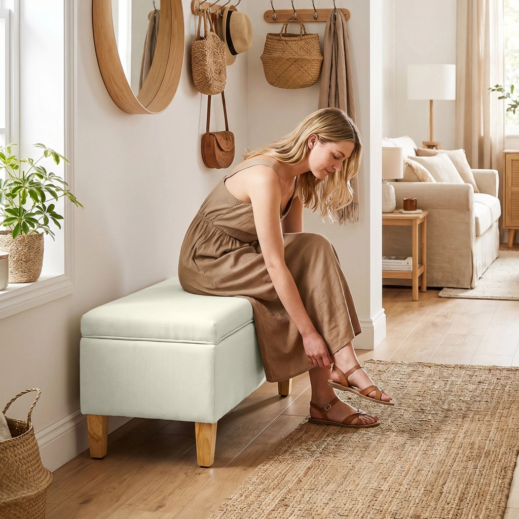 Panca contenitore imbottita in tessuto lino ¨C Xylo ¨C beige con piedini in legno 71x37x36cm