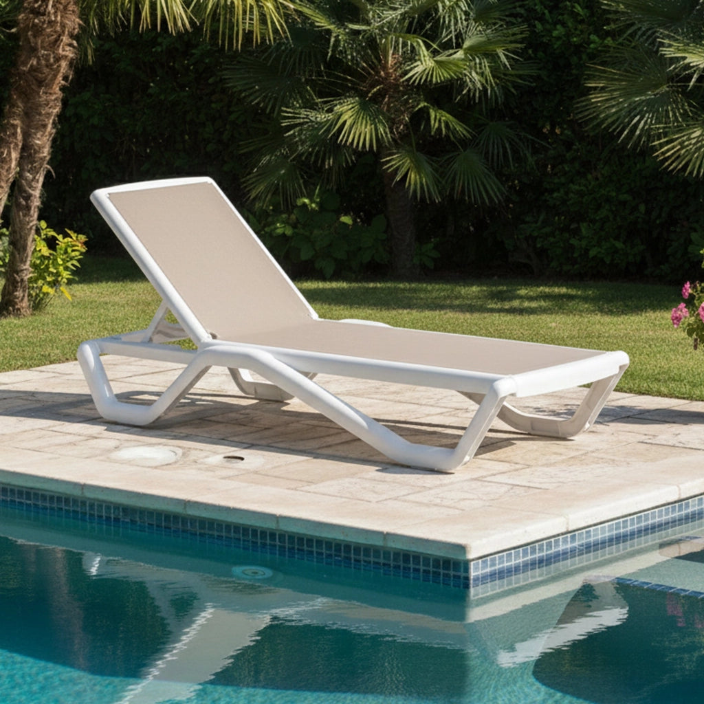 Sdraio da Giardino Rochelle, Lettino Prendisole Impilabile, Regolabile 4 Posizioni Made in Italy, 191x57x90h cm Bianco