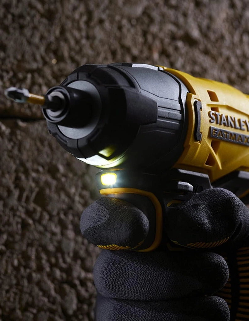 Avvitatore a Impulsi STANLEY FatMax SFMCF800M1K (1 Batteria 4,0 Ah + Caricabatteria + Valigetta)