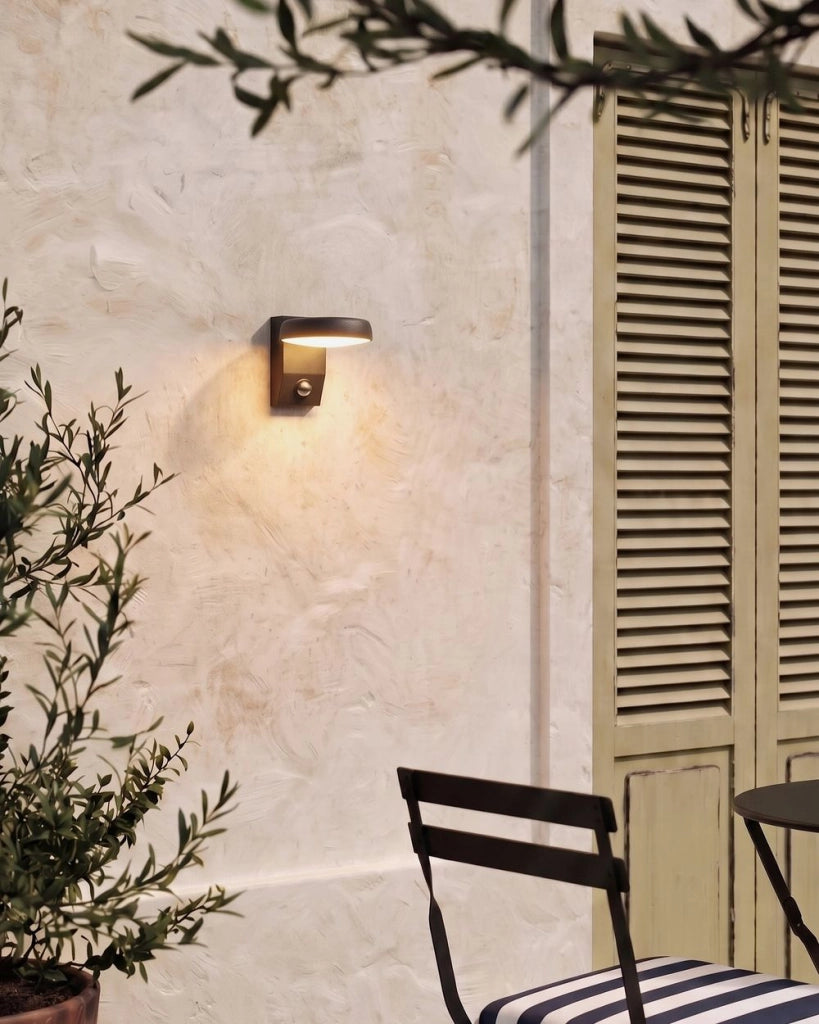 Lampada LED da Parete per Esterni Nera in Alluminio Design Moderno per Giardino e Patio
