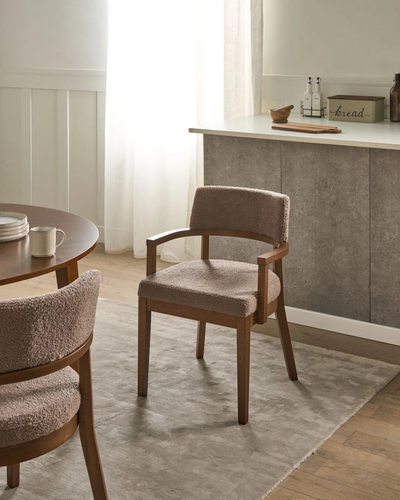 Set di 2 sedie da pranzo in stile tradizionale Seduta imbottita Boucle Legno e tortora Stile retrò tradizionale