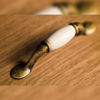 Emuca Maniglia per mobile Papua, L 127 mm, interasse 76 mm, Bronzato, Zama, 1 lotto di 20 unitÃ 