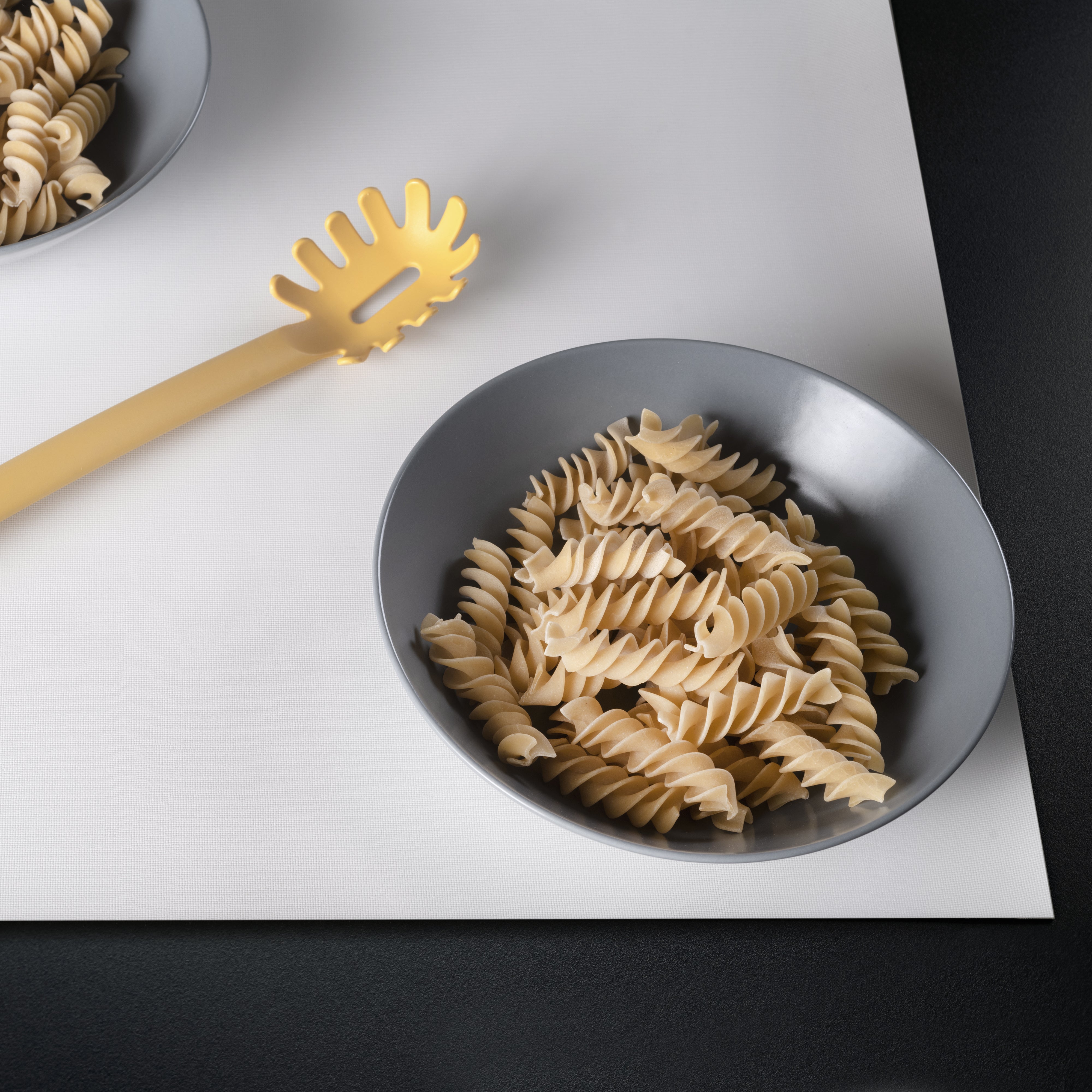 Emuca Tappetino antiscivolo per cassetti, Effetto tessuto, Plastica bianca, Tecnoplastica, 1 u.