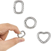 Set di Chiavi a Forma di Cuore da 3 - Chiusura a Forma di Rettangolo - O-Ring - Acciaio Inossidabile - Compatta e Leggera - Chiave a Sospensione