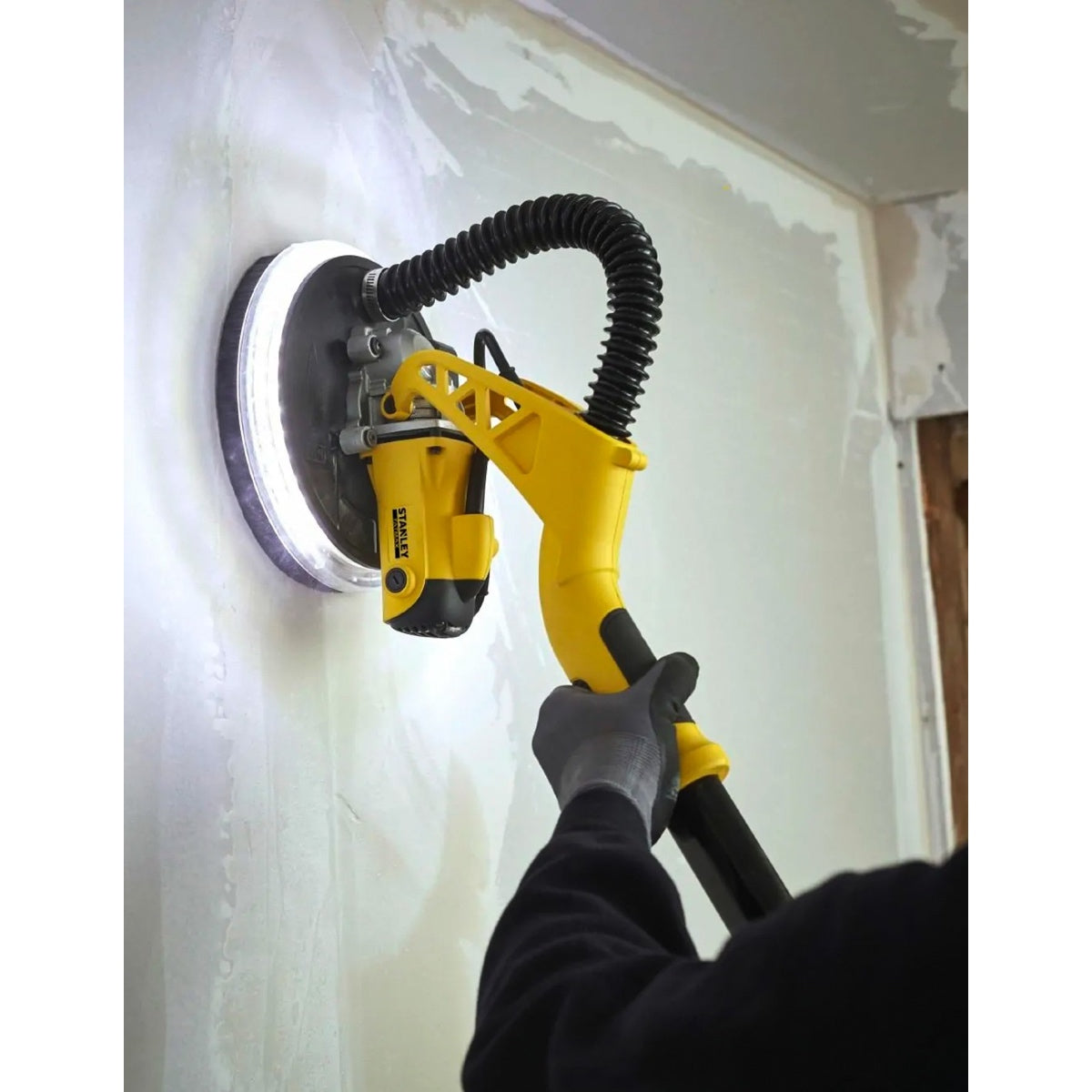 Levigatrice per muro Stanley 750W