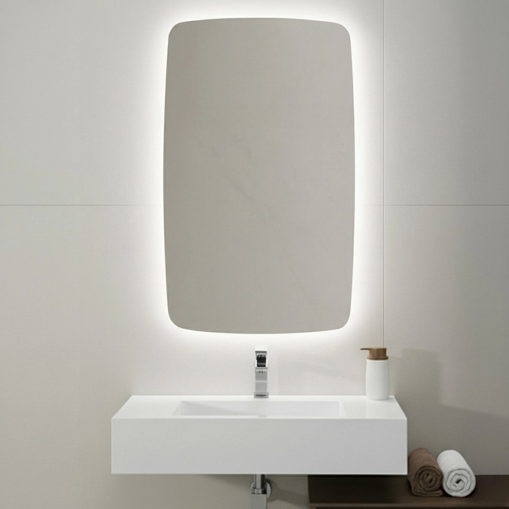 Specchio da parete retroilluminato 60x100 a filo lucido con angoli arrotondati – Aurea
