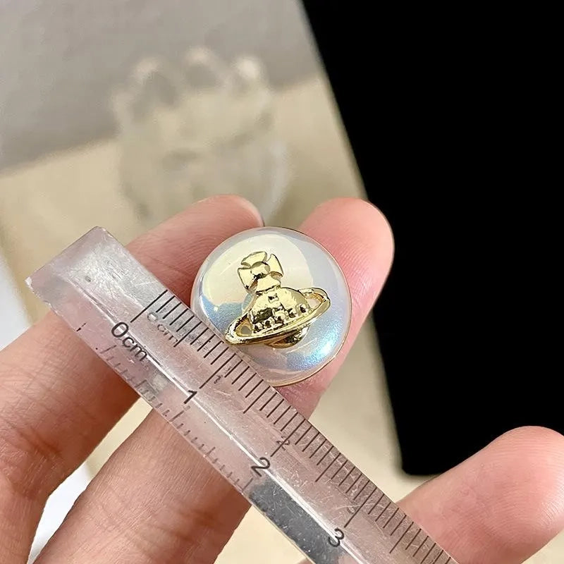 Set di collana, bracciale e orecchini di perle fatti a mano: gioielli con perline.