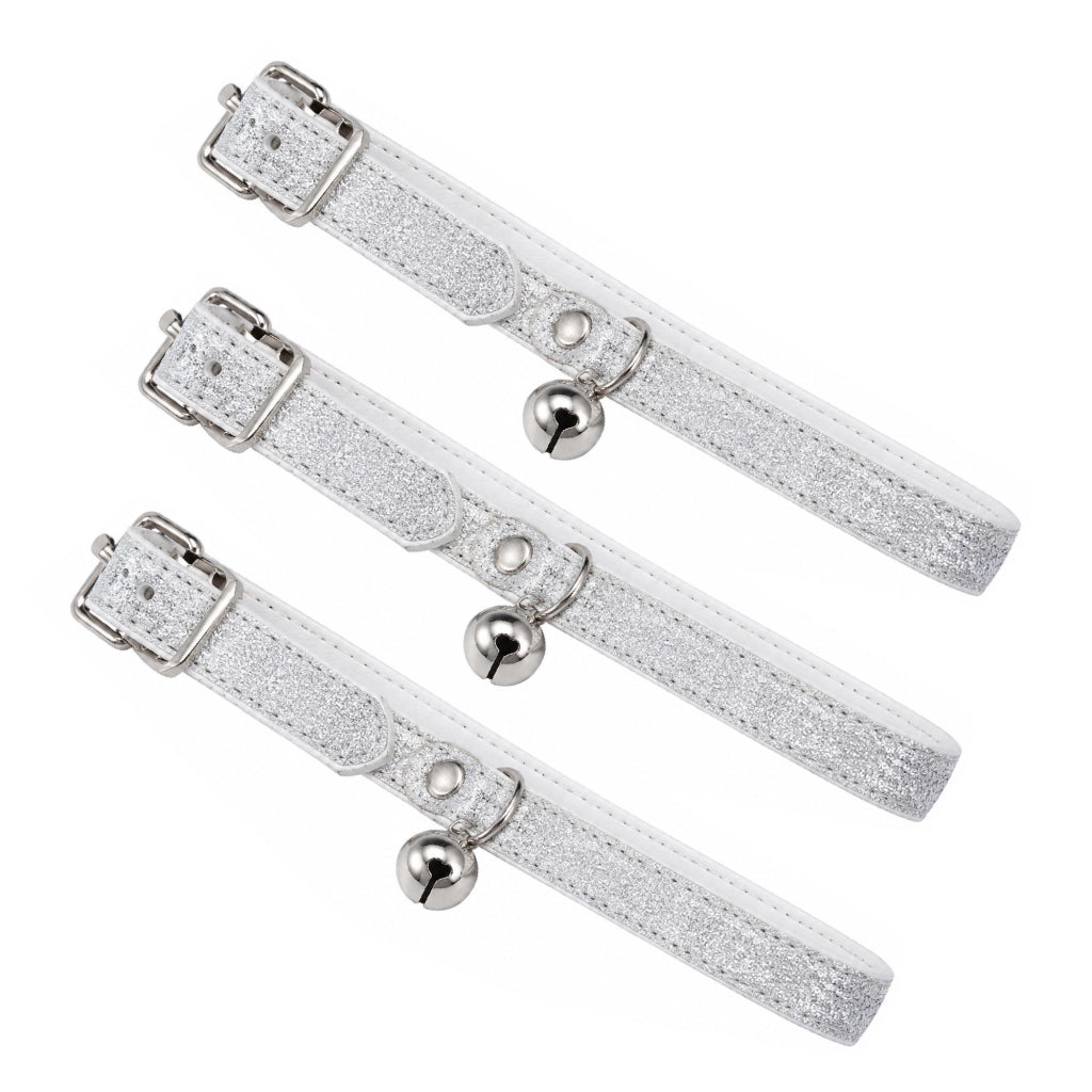 Set 3 Collari per Gatti con Campanellino, Collare Regolabile Effetto Glitter Argento 32 cm, Fibbia in Metallo, Elegante e Confortevole per Gatti e Gattini