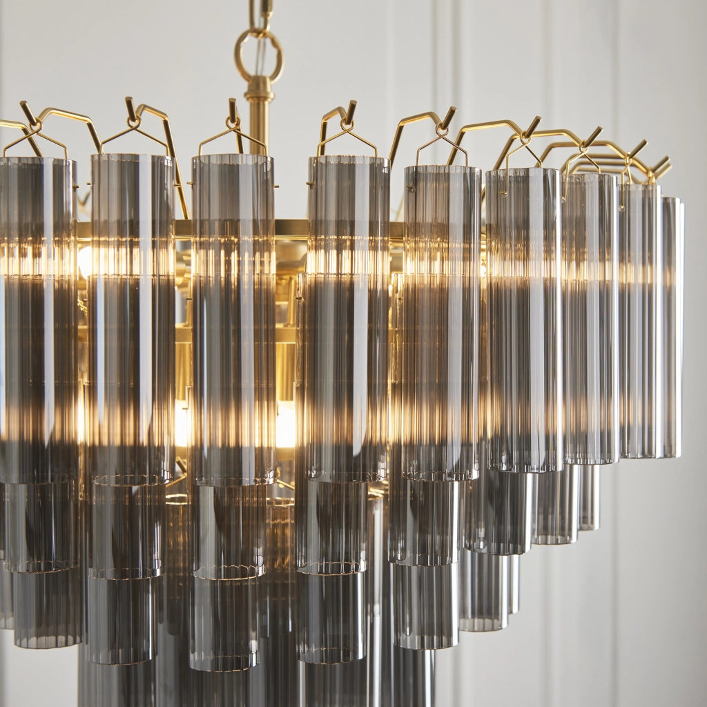 Lampadario Toulouse ottone satinato vetro fumé 12xG9 Endon