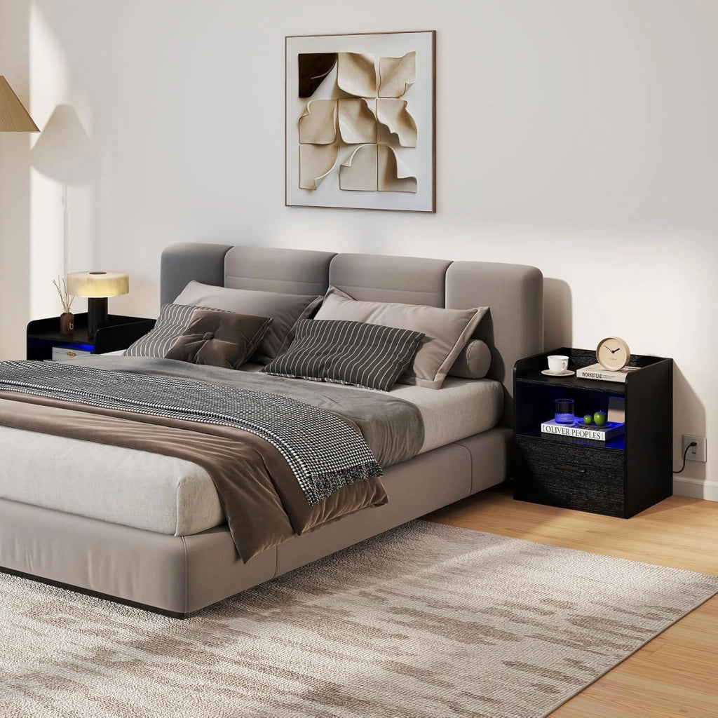 Comodino Cameretta con Luce LED a 16 Colori, Tavolino Camera da Letto con Ripiano Aperto e Cassetto, Comodino Moderno con Telecomando per Soggiorno, 44,5 x 40 x 50 cm, Nero