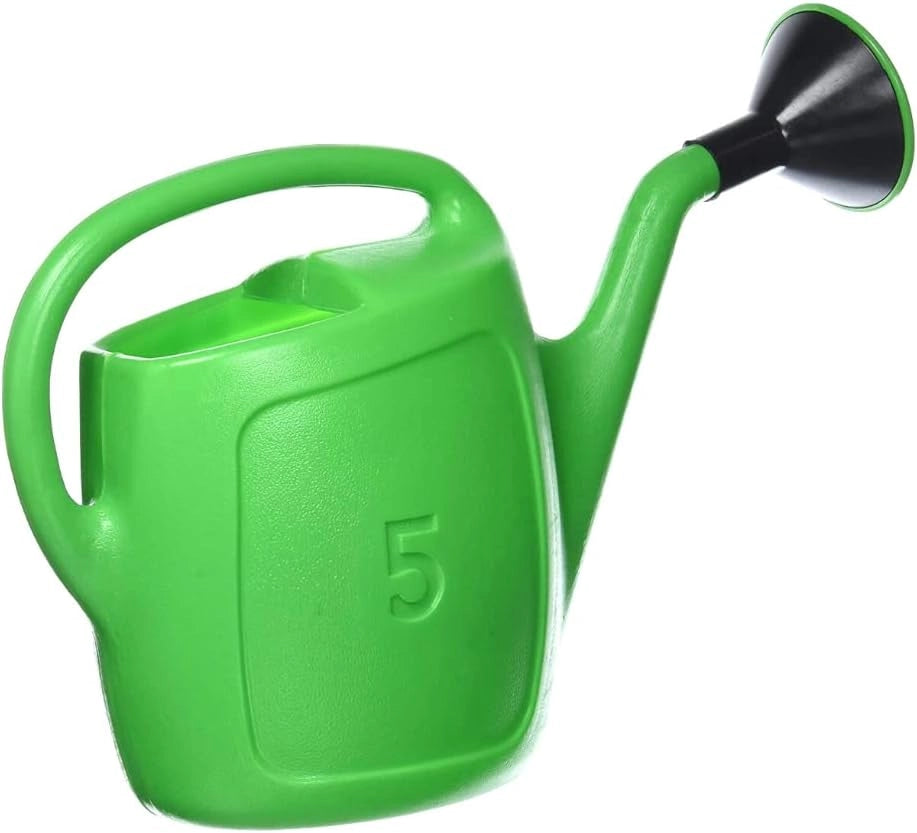 Annaffiatoio universale in plastica, beccuccio lungo, impugnatura comoda per interno ed esterno 5lt
