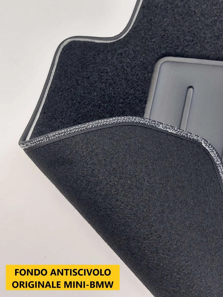 Tappeti in Moquette per BMW SERIE 3e (G20) BERLINA,  SERIE 3e (G21) TOURING DAL 03/2019- PLUG-IN