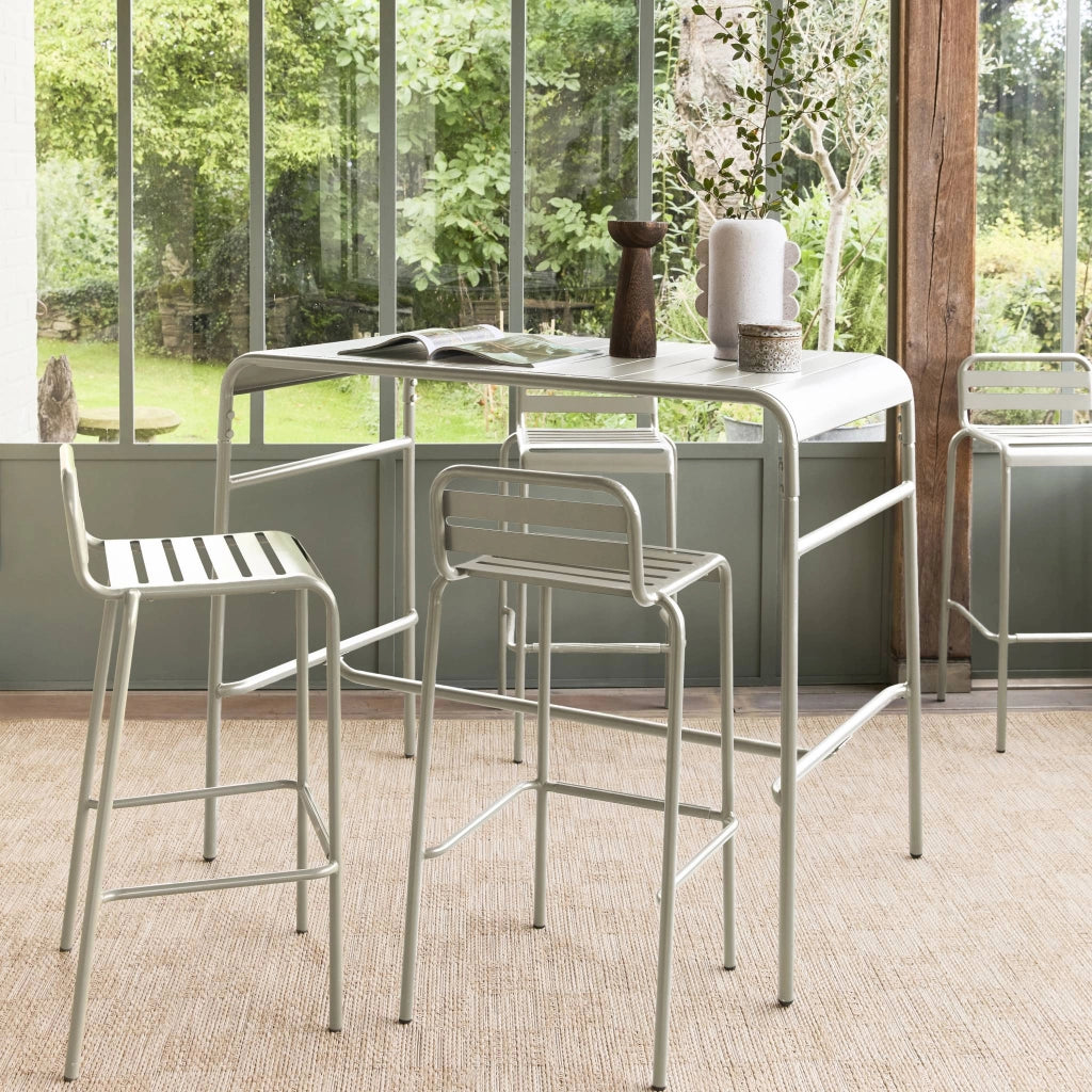 Set tavolo alto da giardino in acciaio con 4 sgabelli, 120cm, beige