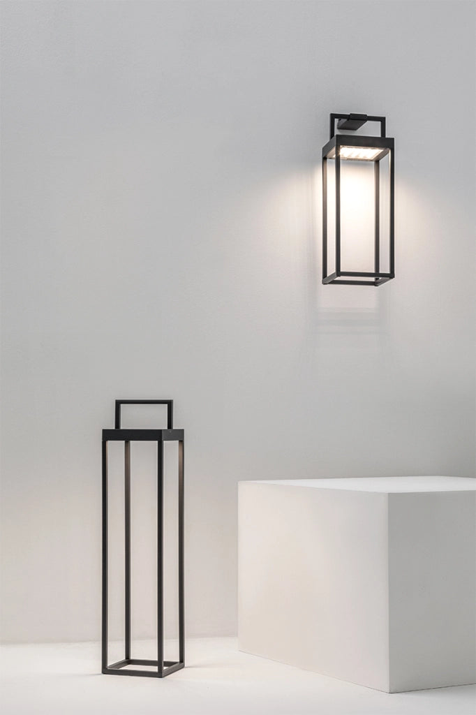 Lanterna Soon solare antracite a led da 2,2w a batteria IP54 h. 32,5cm