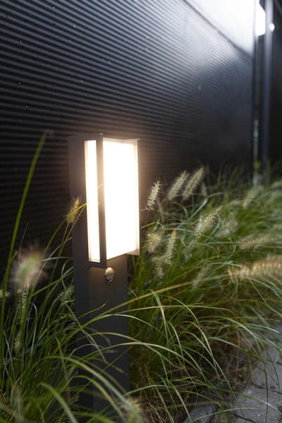 Lampione da giardino QUBO LED 16W sensore antracite Lutec
